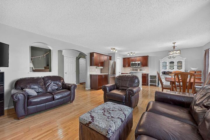Property Photo: 960 Copperfield Boulevard SE AB T2Z 4W7