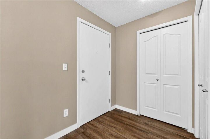 Property Photo:  60 Panatella Street NW 1320  AB T3K 0M1 