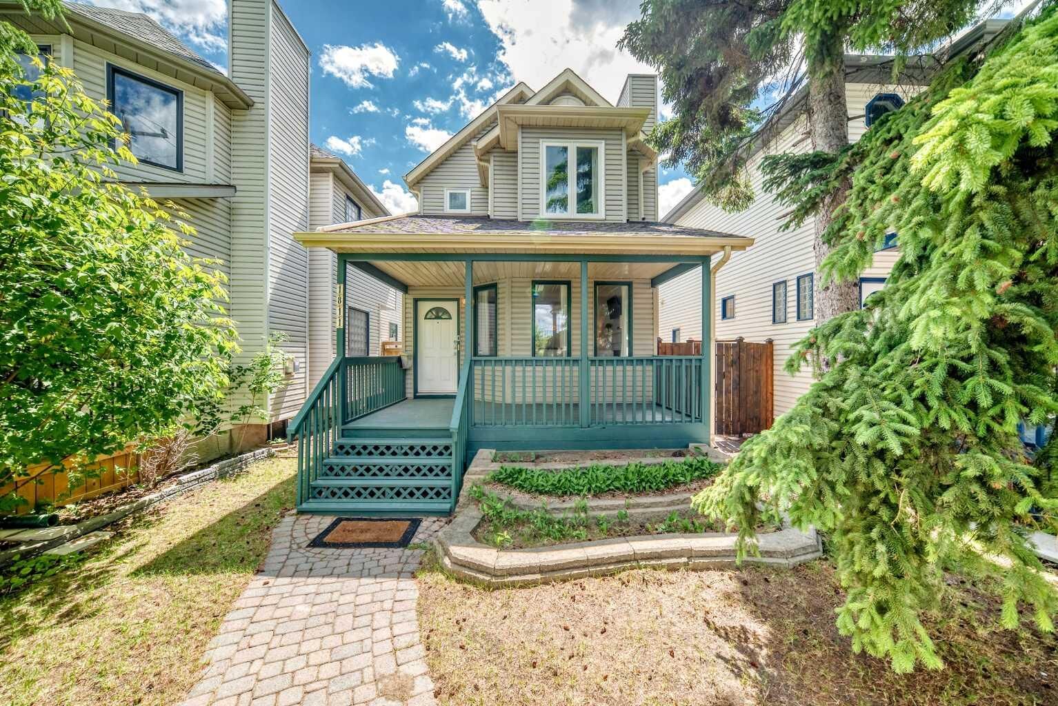 Property Photo:  1811 24 Avenue NW  AB T2M 1Z3 