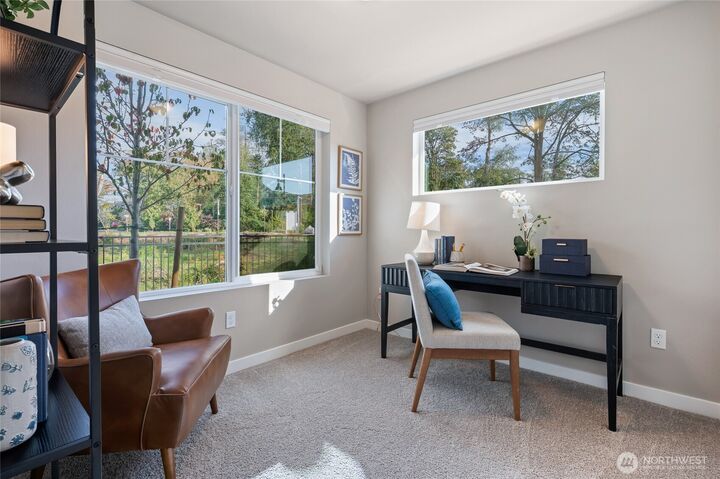 Property Photo:  14424  Madison Way F1  WA 98087 