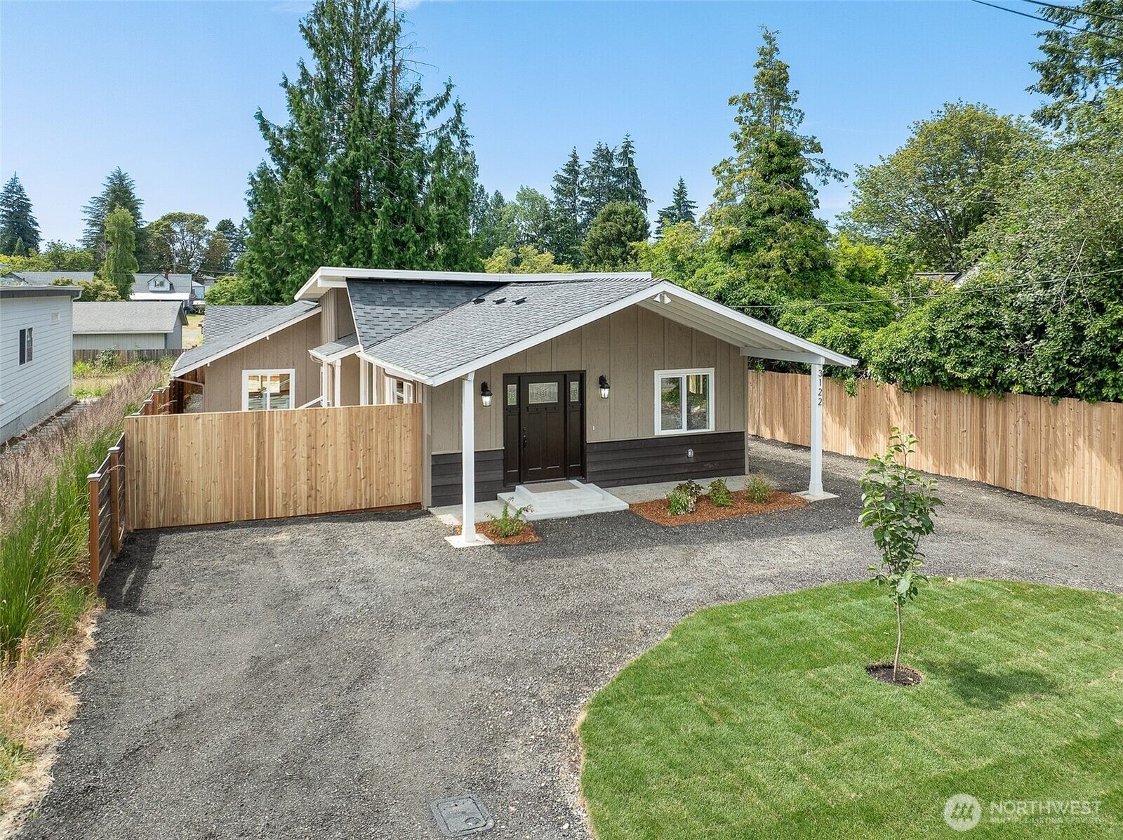 Property Photo:  3122  Oas Drive W  WA 98466 