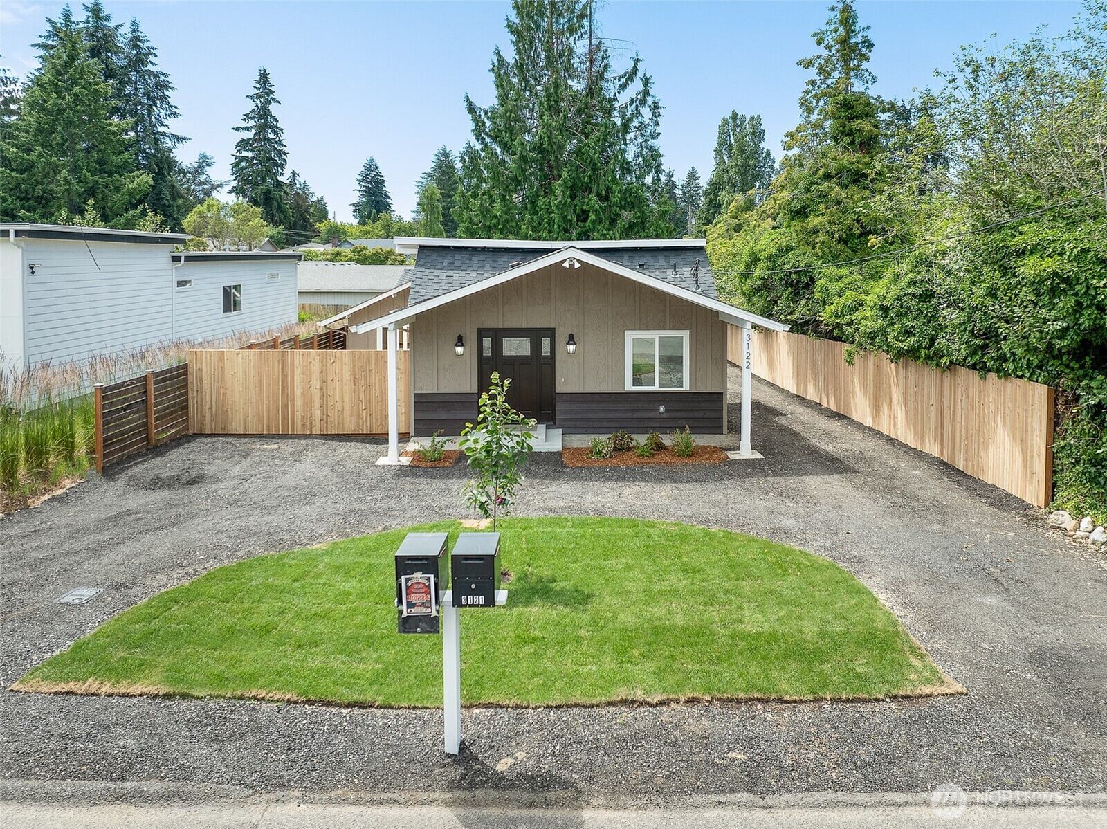 Property Photo:  3122  Oas Drive W  WA 98466 