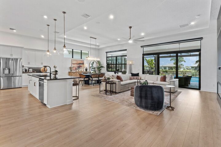 Property Photo:  8448 SW Cantante Way  FL 34987 