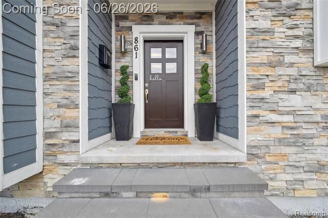 Property Photo:  861 Coolidge Road  MI 48009 