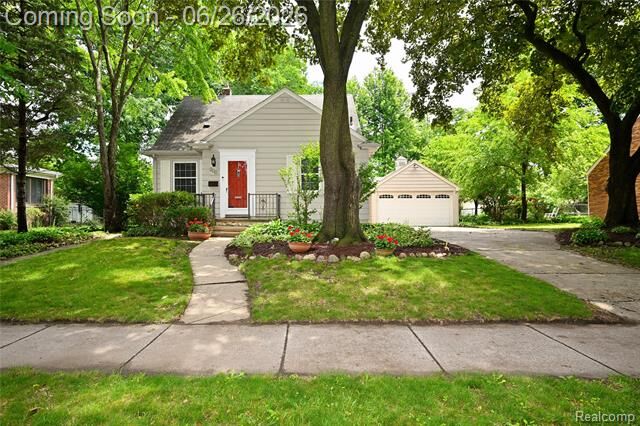 Property Photo: 510 N Connecticut Avenue MI 48067