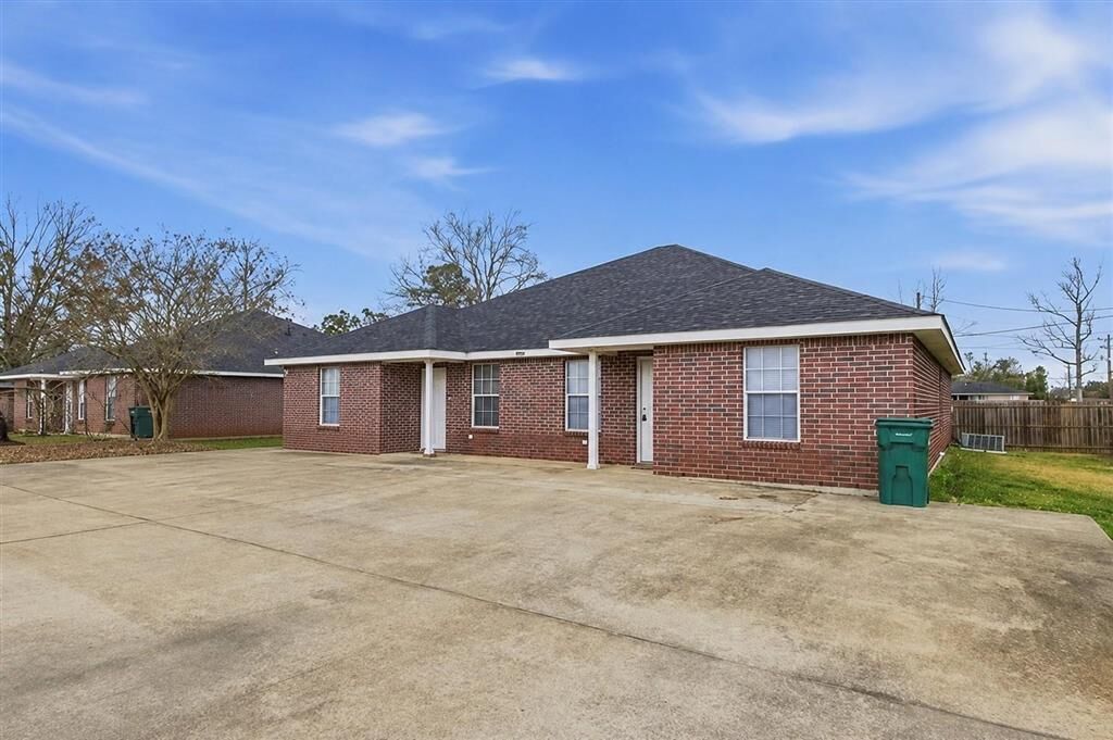 Property Photo:  585 N Perkins Ferry Road N A  LA 70611 