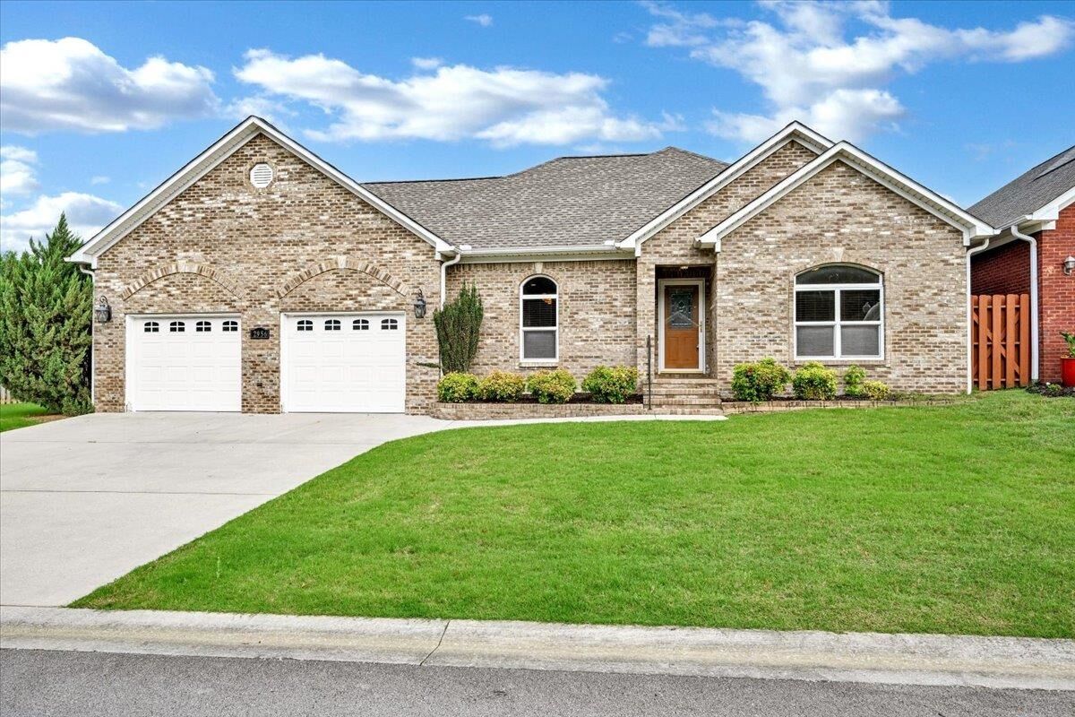 Property Photo:  2956 Phelan Cir SE  AL 35077 