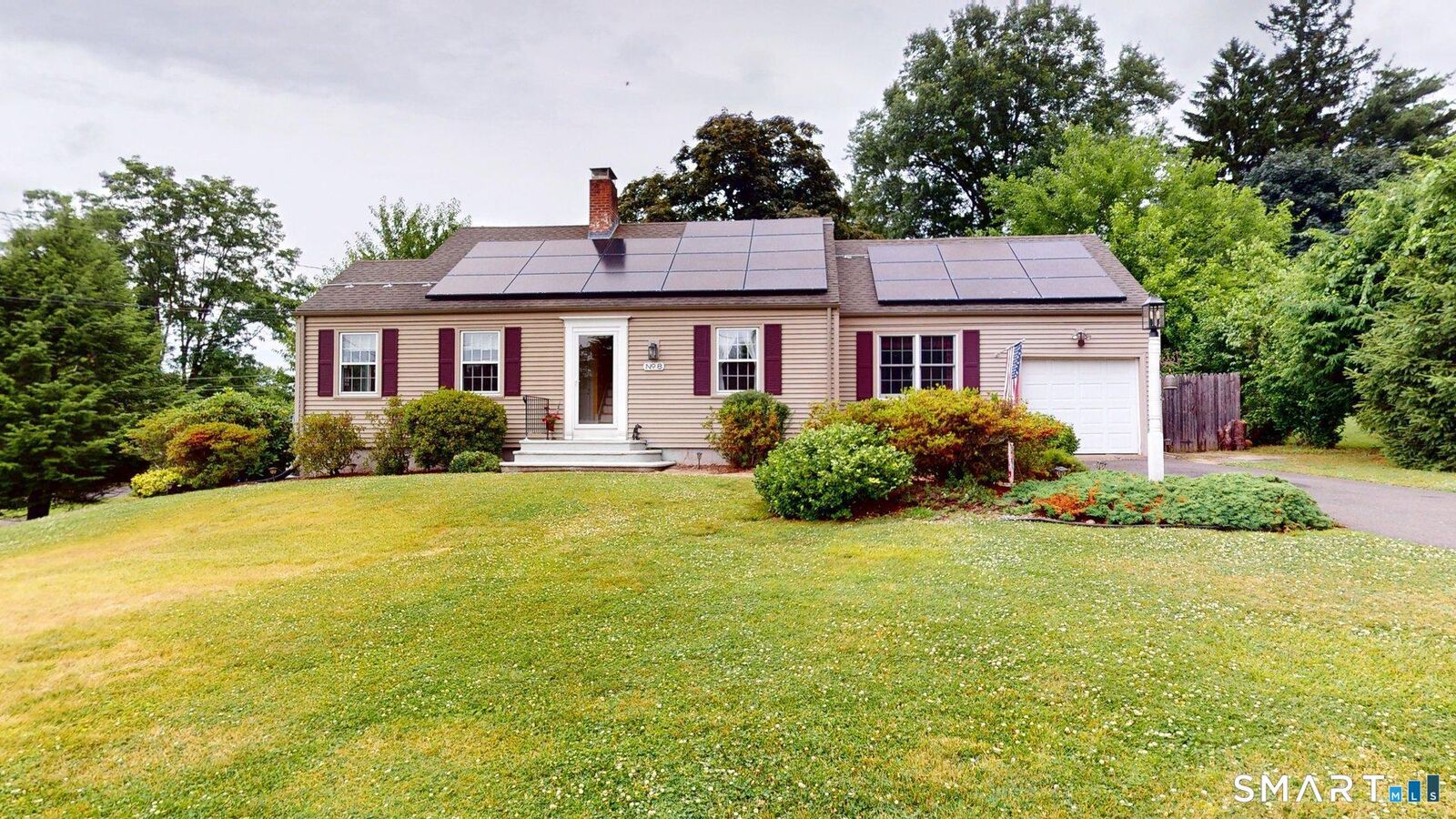 Property Photo:  8 Bridge Lane  CT 06082 