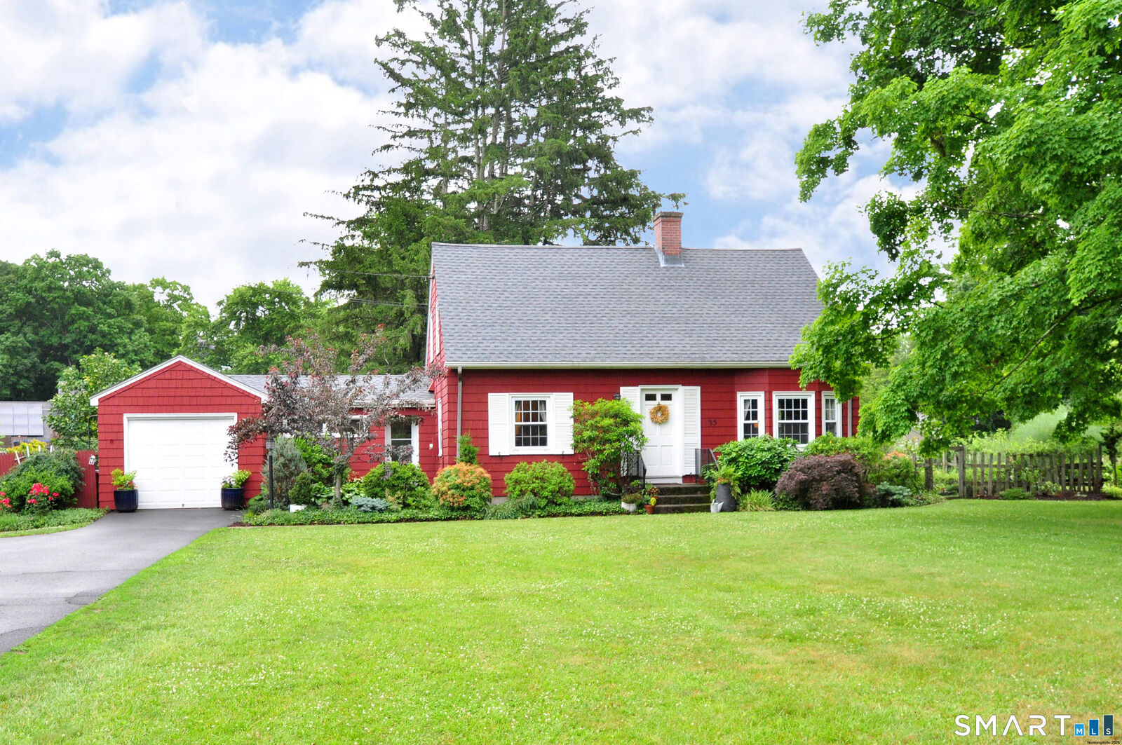 Property Photo:  135 Spoonville Road  CT 06026 