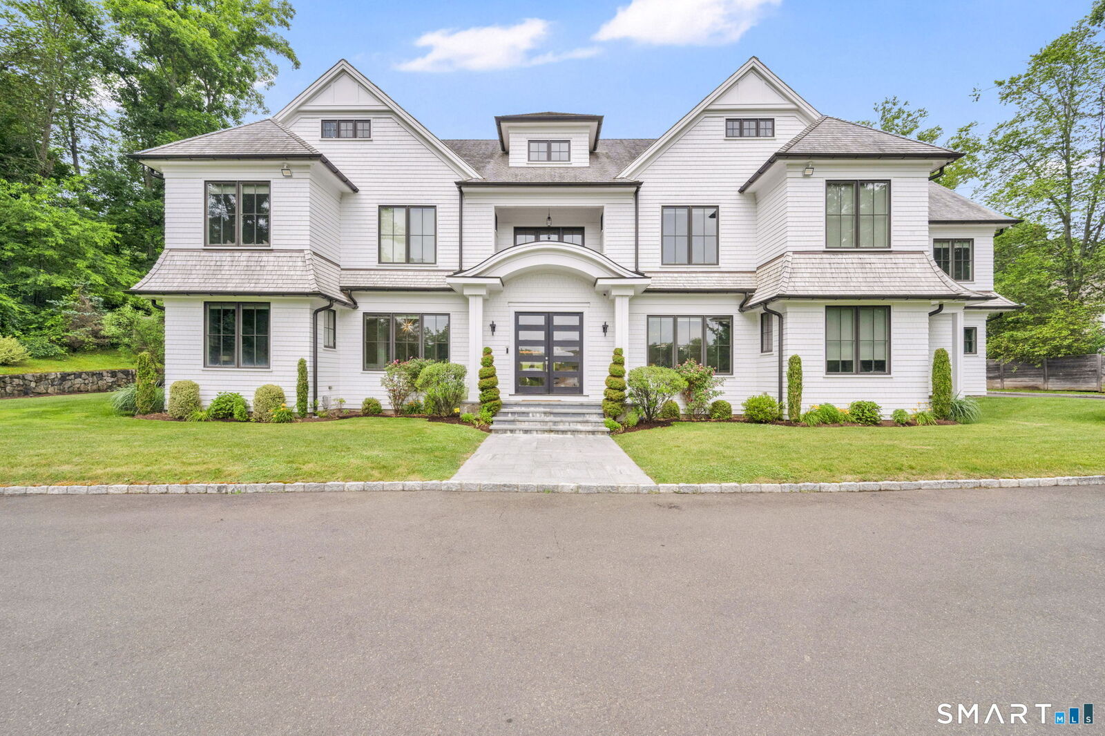 Property Photo: