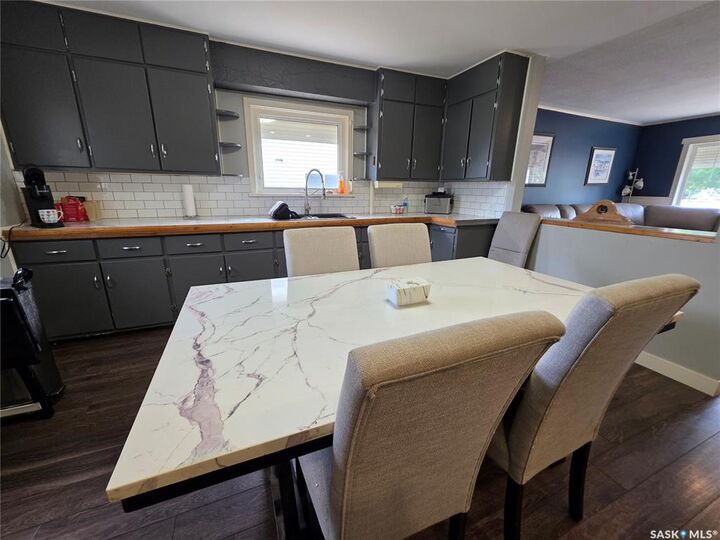 Property Photo: 227 10th Avenue NW SK S9H 1B4