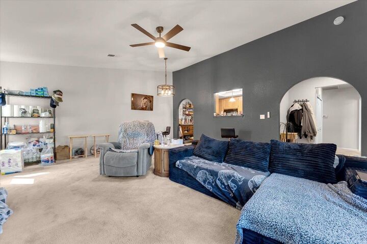 Property Photo: 811 Tanglewood Drive CA 96003