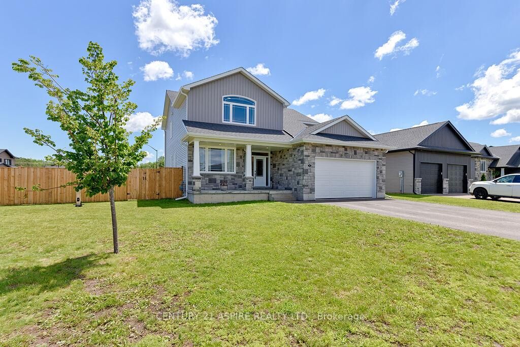 Property Photo:  5 Drew Street  ON K8H 0G7 