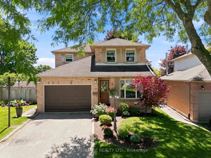 Property Photo:  689 Pascoe Court  ON L1K 1S9 