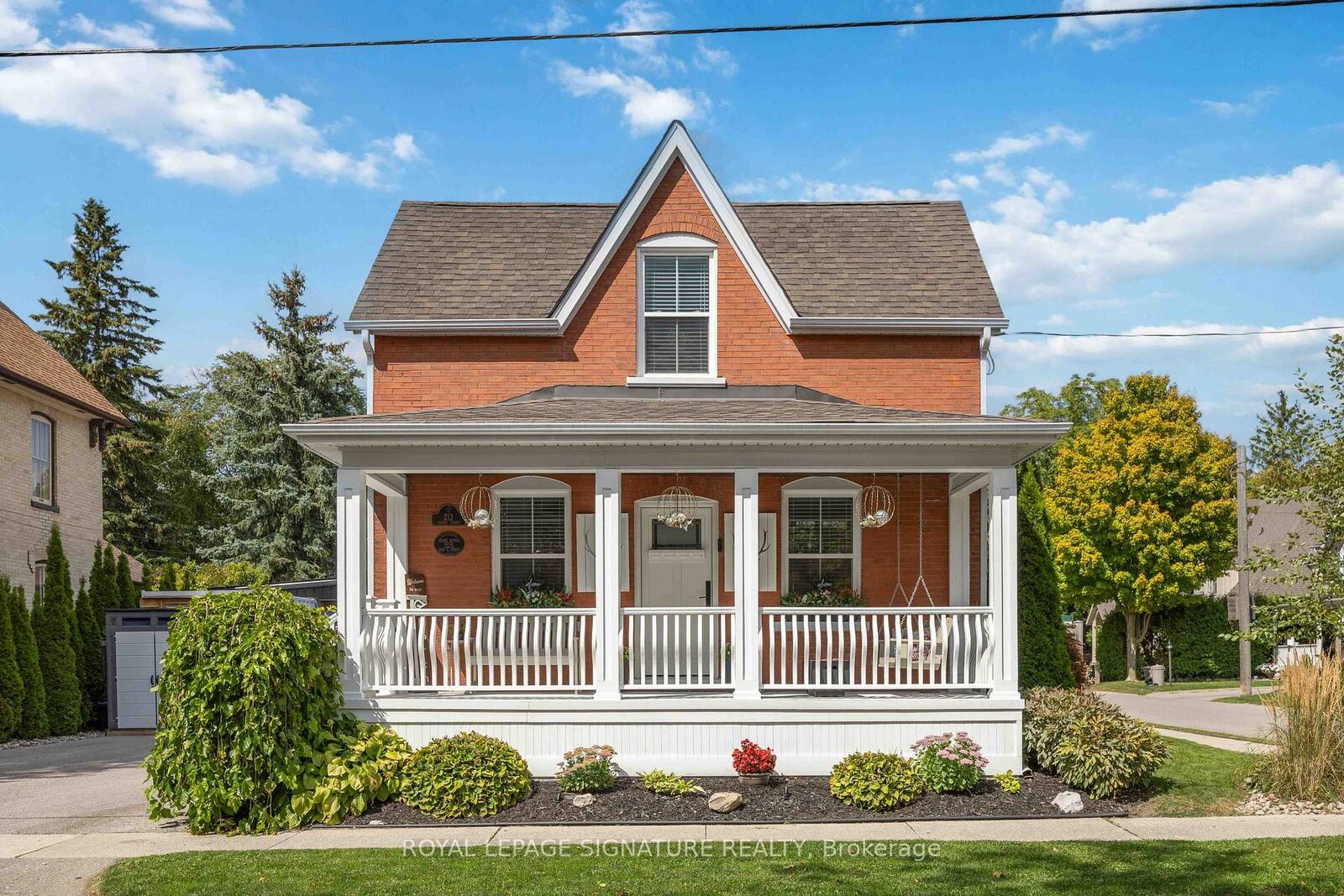 Property Photo: 213 Second Street ON L4A 1B9