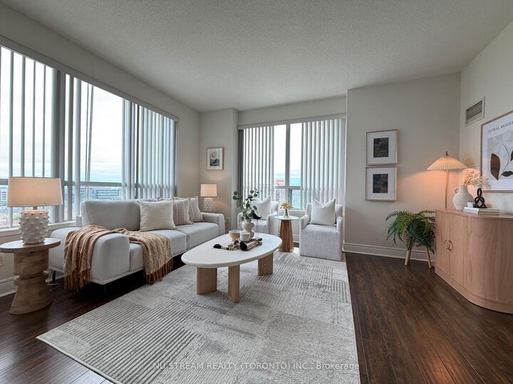 Property Photo:  62 Suncrest Boulevard 1020  ON L3T 7Y6 
