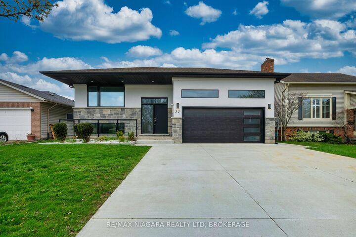 33 West Farmington Drive — photo 1