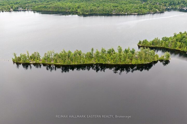 Property Photo: 281 String Island S ON K0L 1Z0