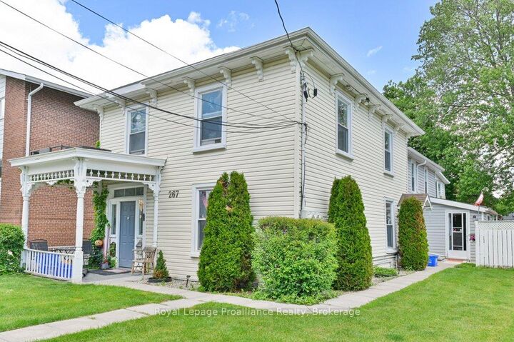 Property Photo: 267 Foster Avenue ON K8N 3R6