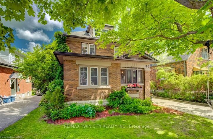 Property Photo:  90 Brock Street  ON N2M 1X3 