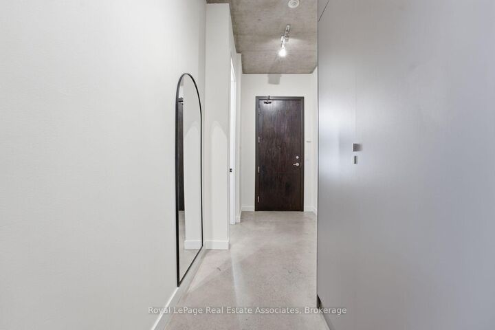 Property Photo: 19 Brant Street 204 ON M5V 2L2