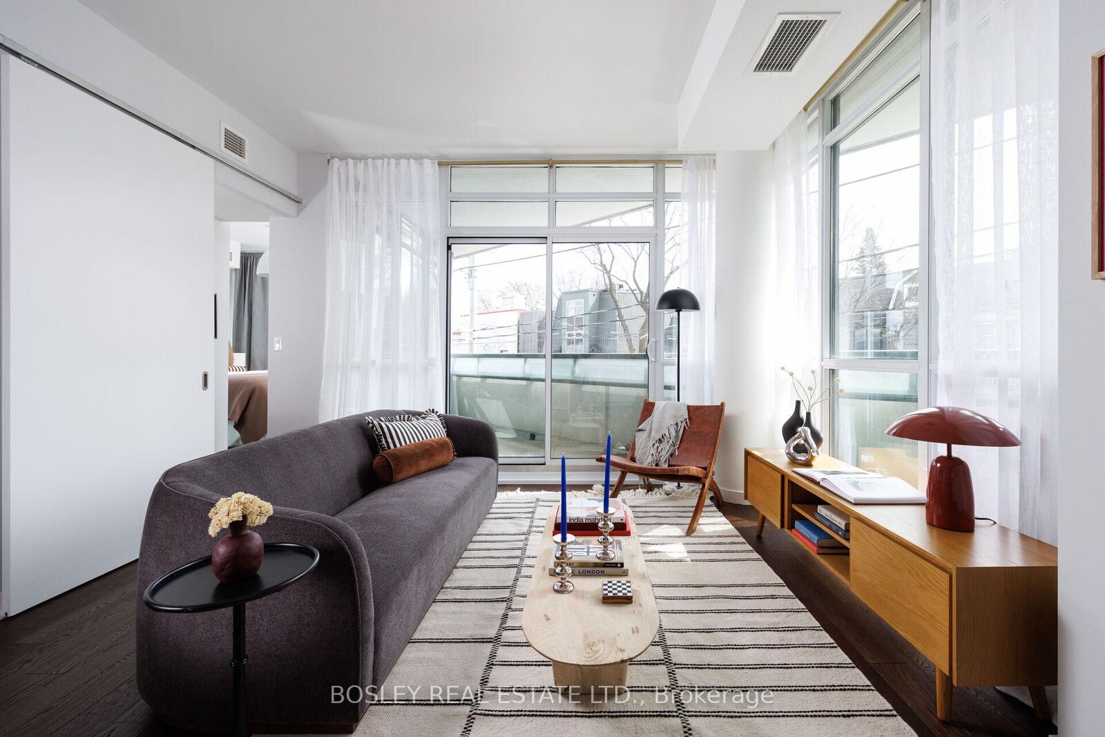 Property Photo:  36 Howard Park Avenue 209  ON M6R 0A5 