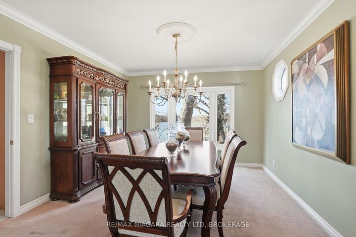 50 Henley Drive — photo 1