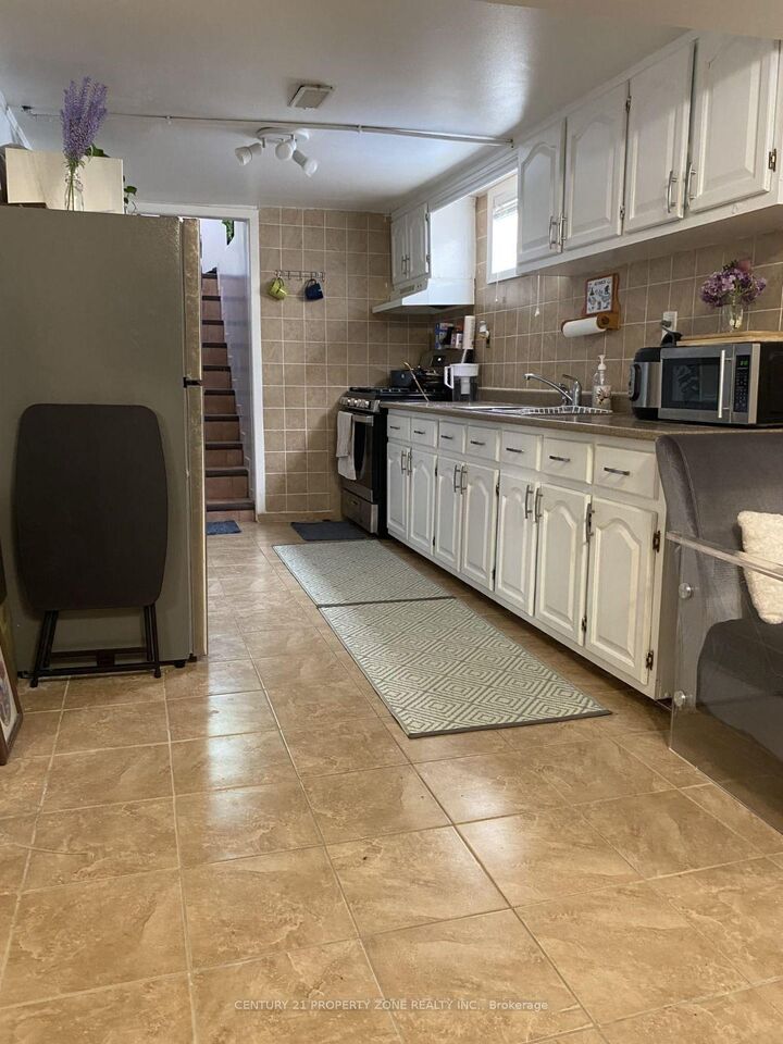 Property Photo: 188 Hess Street N ON L8R 2T4