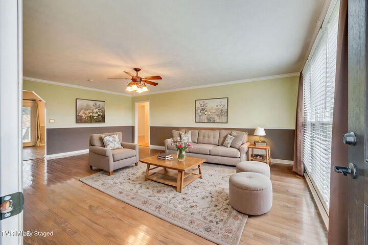 Property Photo:  404 South Valley View Circle  TN 37664 