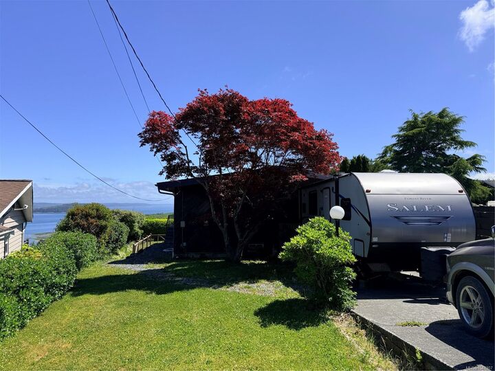 Property Photo: 2472 Mountview Rd BC V0N 2R0