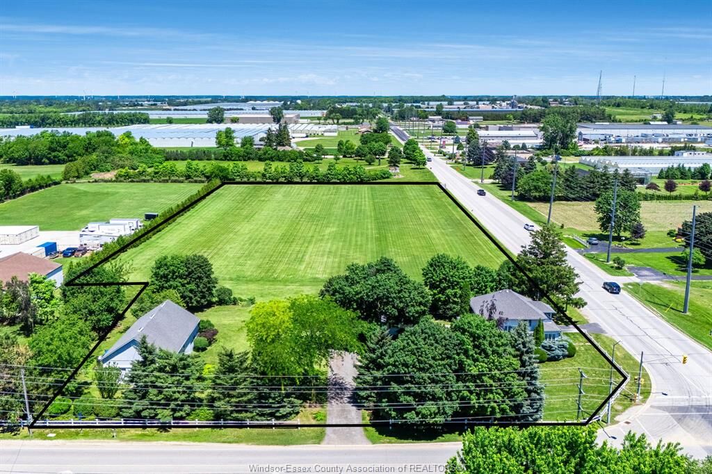 Property Photo: 1570 Road 3 East ON N9Y 2E5