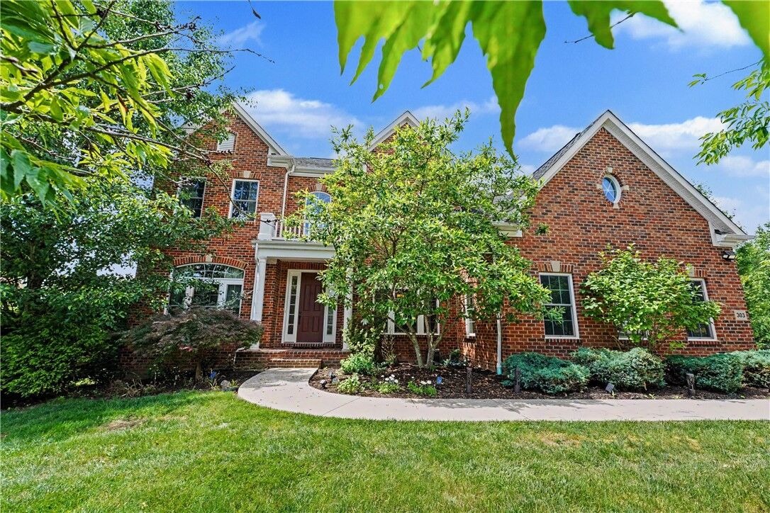 Property Photo:  303 Connemara Ct  PA 16046 