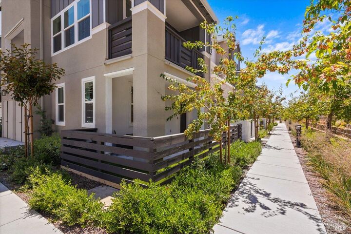 Property Photo:  649 Semillon Lane  CA 95403 