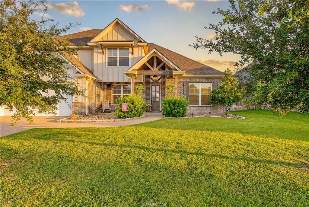 Property Photo:  4206 Lismore Lane  TX 77845 