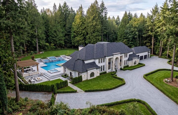 Property Photo: 13127 28 Avenue BC V4P 1K1