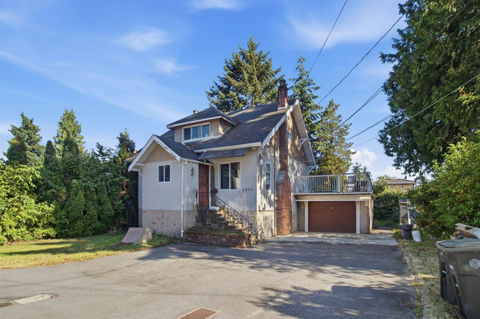 Property Photo: 5990 Irmin Street BC V5J 1Z1