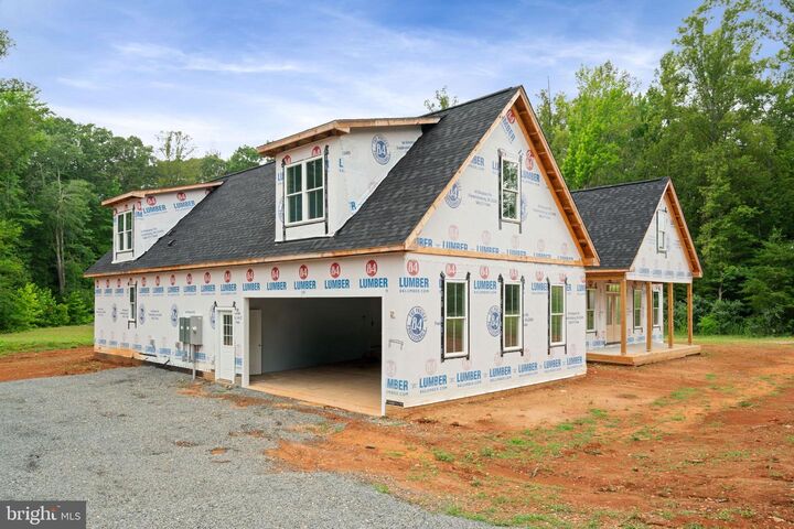 Property Photo:  38 Dahlia Lane  VA 22406 