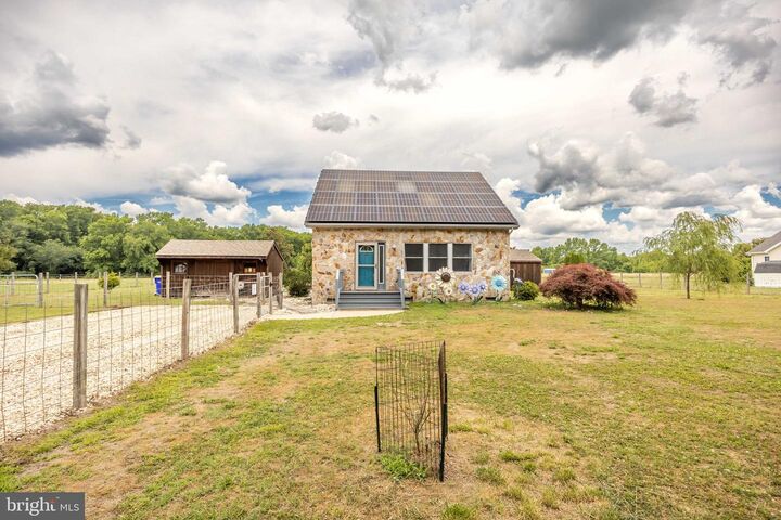 Property Photo:  33068 Swamp Road  DE 19945 