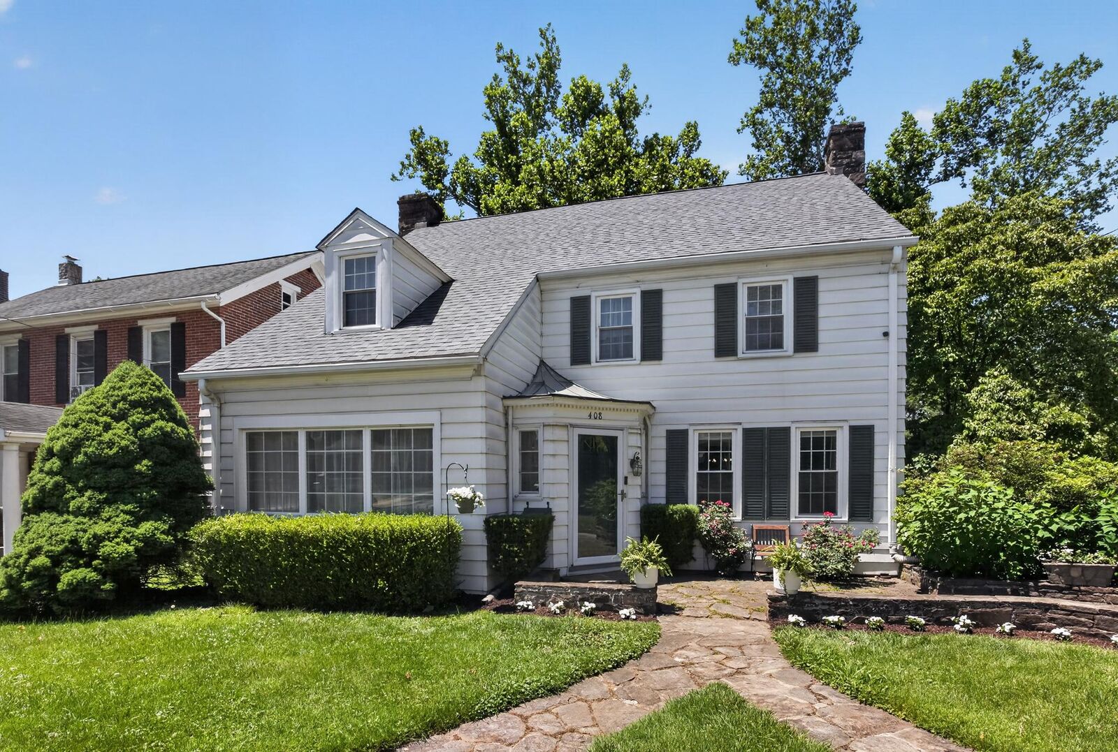 Property Photo:  408 Pennsylvania Avenue  PA 19311 