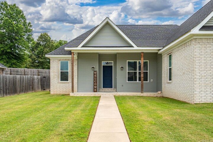Property Photo: 273 Windcrest Circle AR 71913