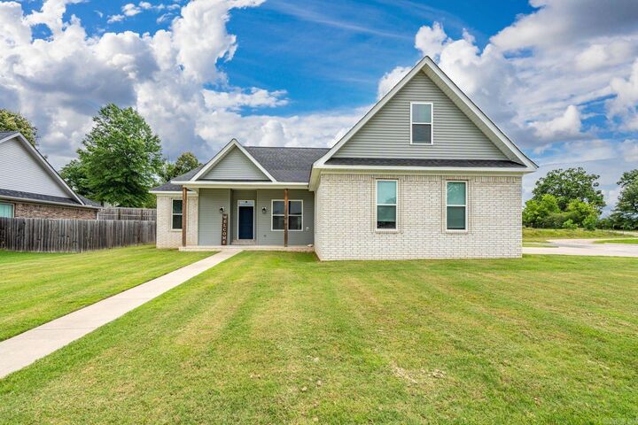 Property Photo: 273 Windcrest Circle AR 71913