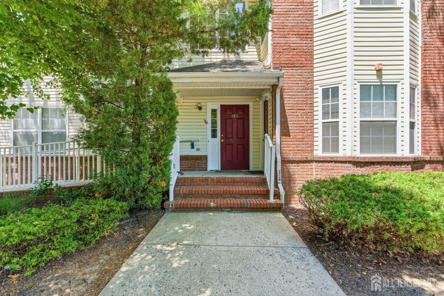 Property Photo:  141 Forest Drive 141  NJ 08854 