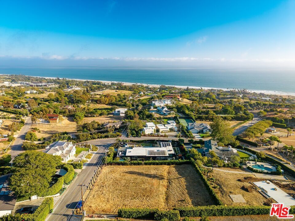 Property Photo:  30163 Cuthbert Rd  CA 90265 