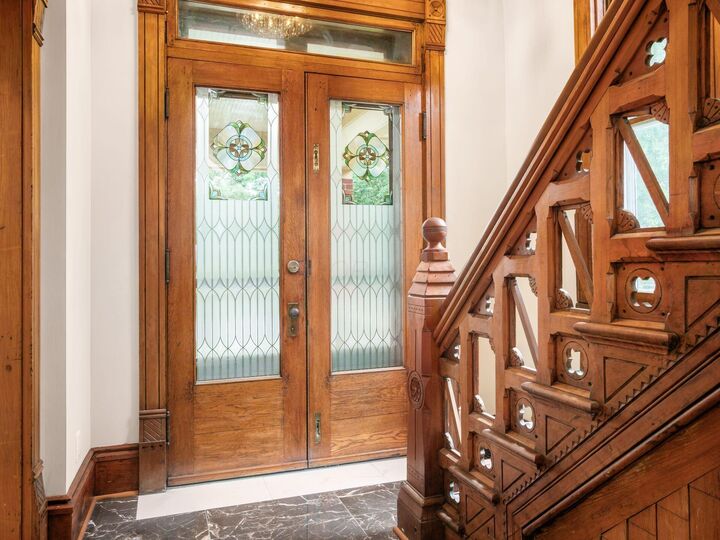 Property Photo: 195 N Monroe Avenue OH 43203