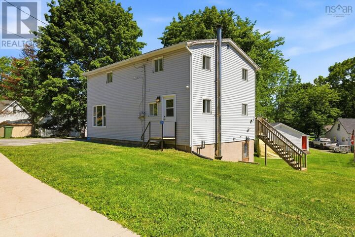 36 Willow Street — photo 1