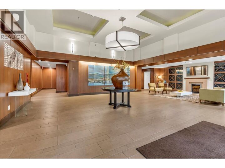 Property Photo: 75 Martin Street 902 BC V2A 9C2