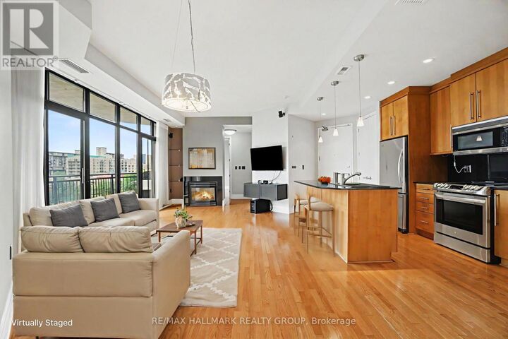 Property Photo:  260 Besserer Street 408  ON K1N 1J3 