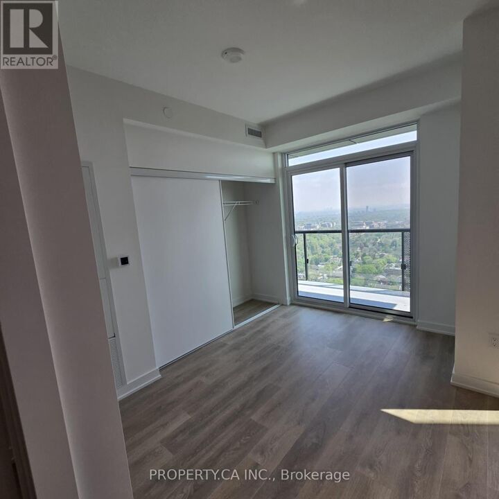 Property Photo:  117 Broadway Avenue Ph10  ON M4P 1V3 