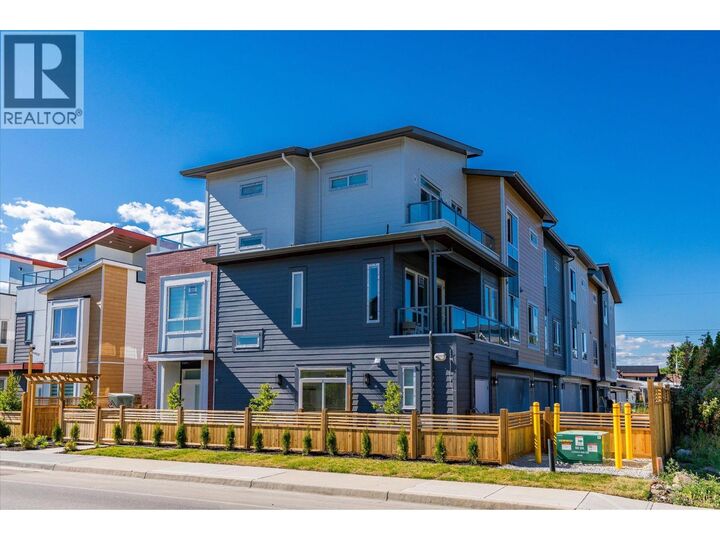 Property Photo: 760 Raymer Avenue 1 BC V1Y 4Z8