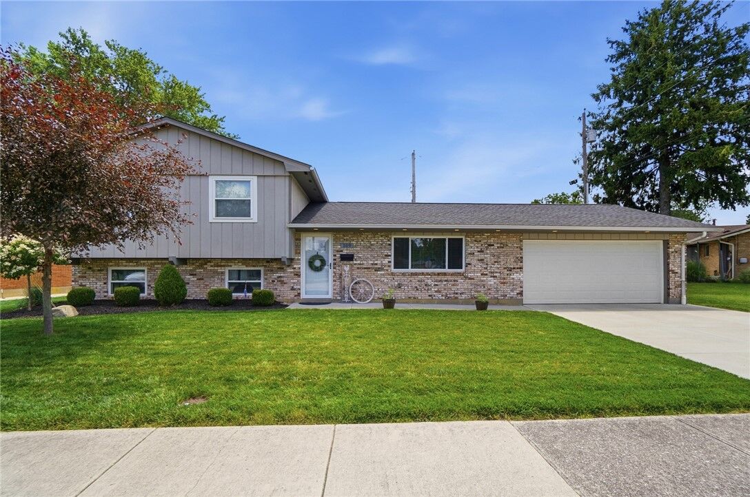 Property Photo:  109 Beechwood Avenue  OH 45309 